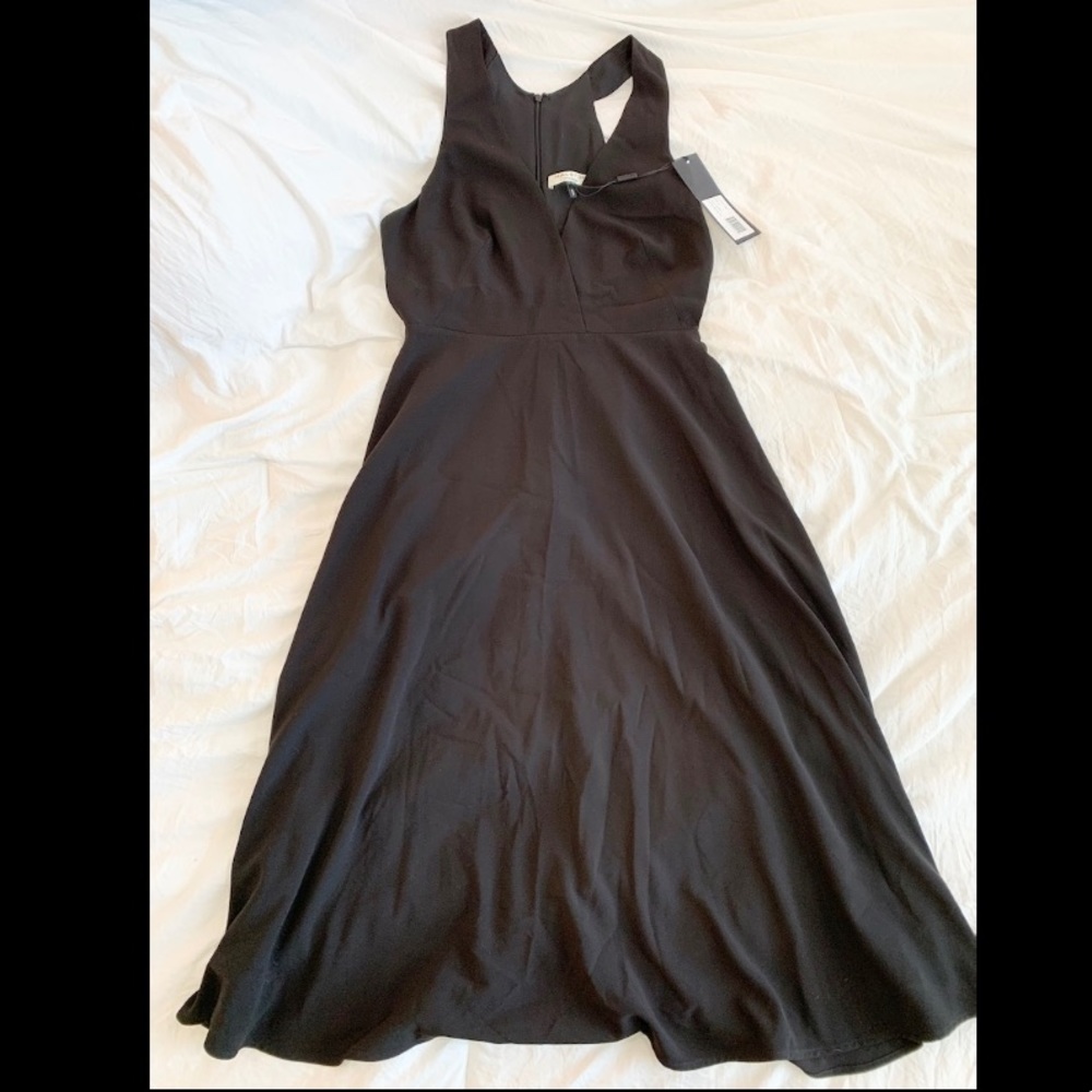 NWT⭐️HALSTON V-Neck, Sleeveless, Midi, ALine Dress